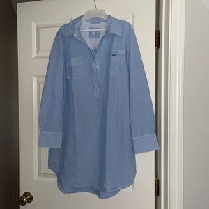 Vineyard vines beach coverup